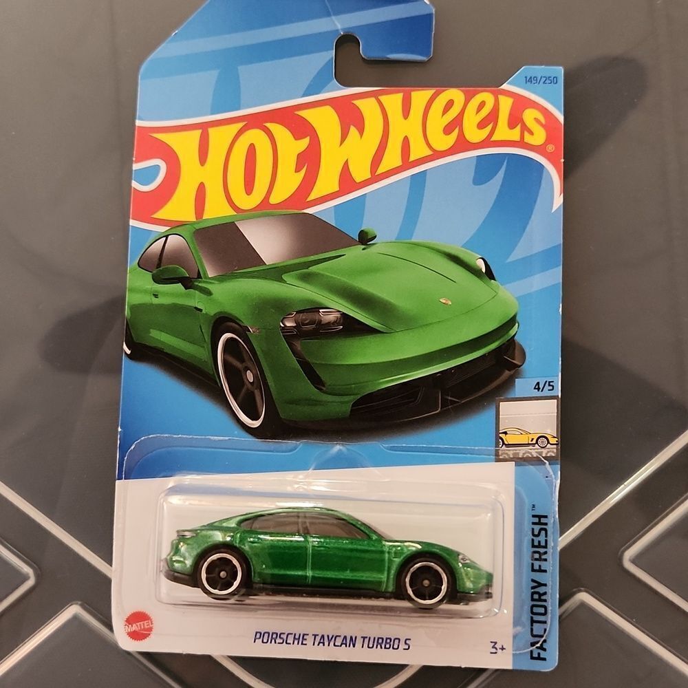 Hot Wheels Porsche Taycan Turbo S Car NIP